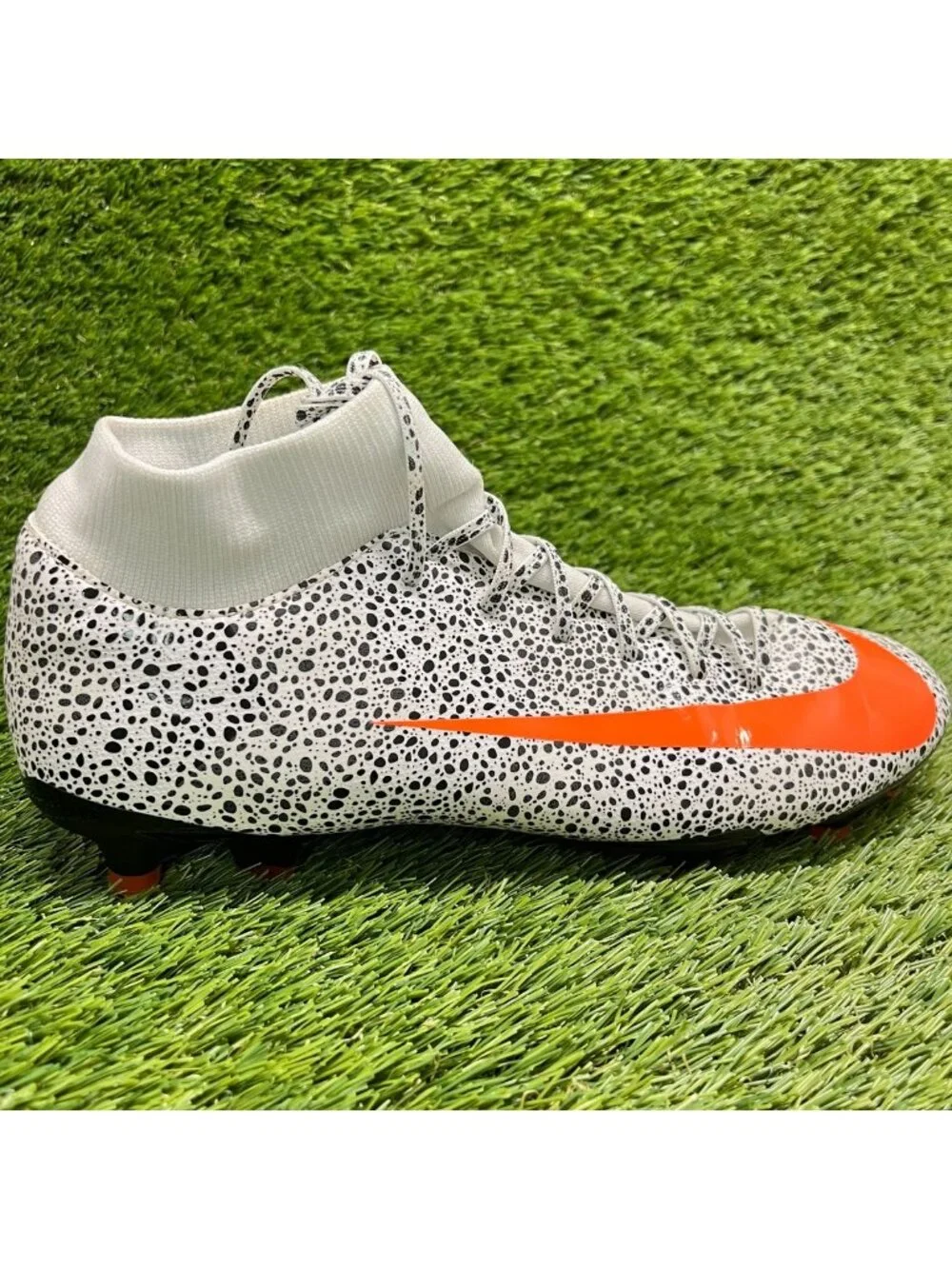Nike Mercurial Superfly 7 Academy CR7 Mens Size 9 Gray Running Soccer Cleats
